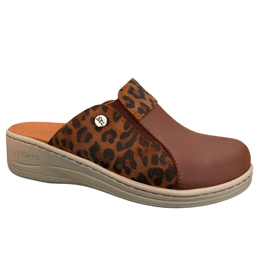 STI LIGHT - SABOTS ORTHOPEDIQUES MARRONS DETAILS LEOPARD FEMME