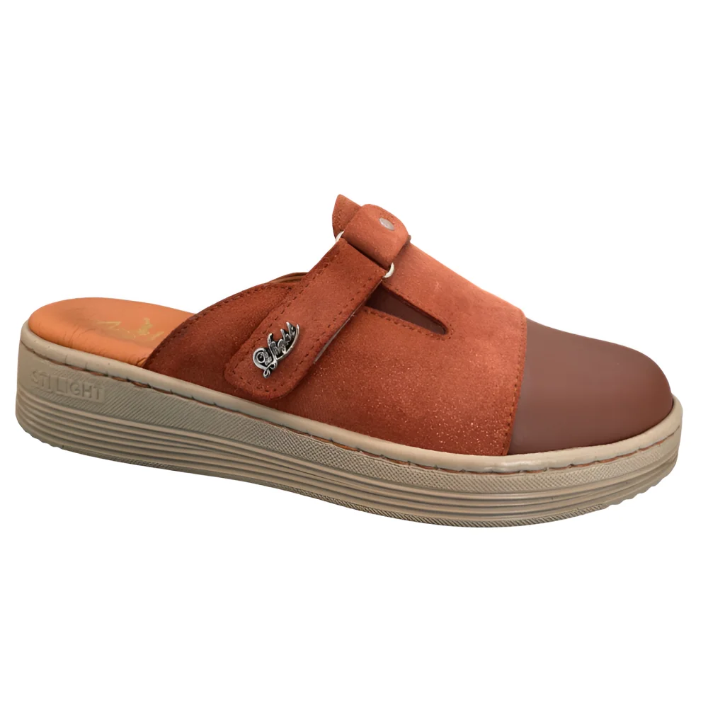 STI LIGHT - SABOTS ORTHOPEDIQUES MARRONS DETAILS DAIM PAILLETÉ